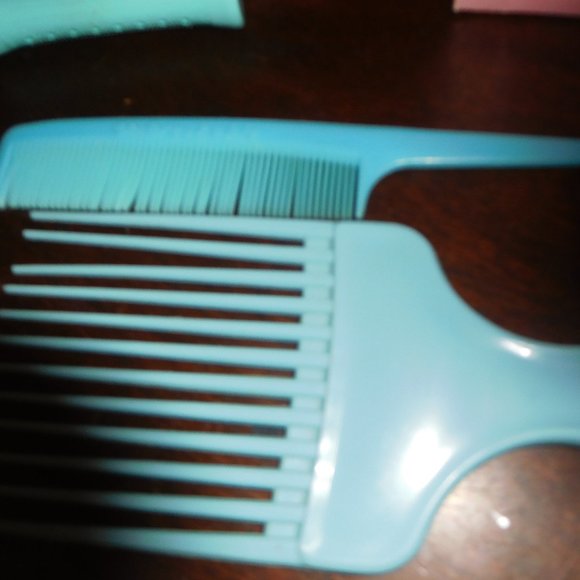 Assorted Perm Curlers - Picture 5 of 7